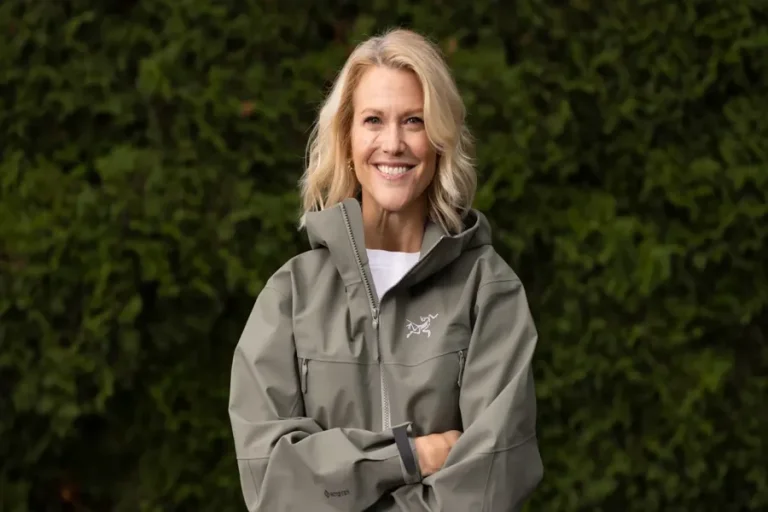 Avery Baker Tommy Hilfiger