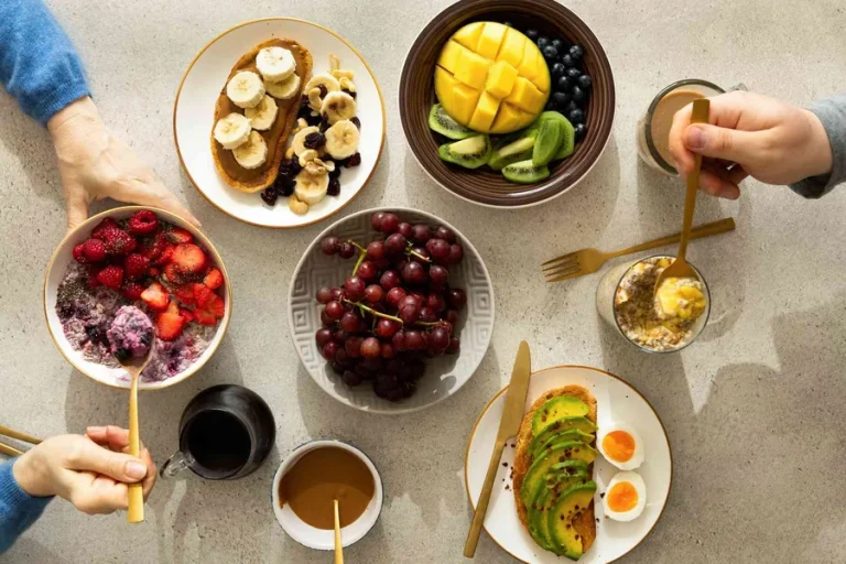 Healthy Eating with Smart Choices for Wellness Healthy Eating with Smart Choices